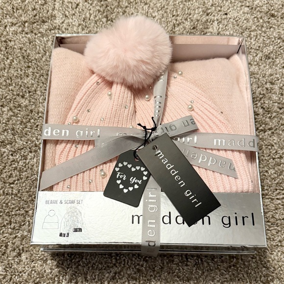 Madden Girl Accessories - NWT Madden Girl Set
